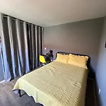 Confortável Kitinete Duplex