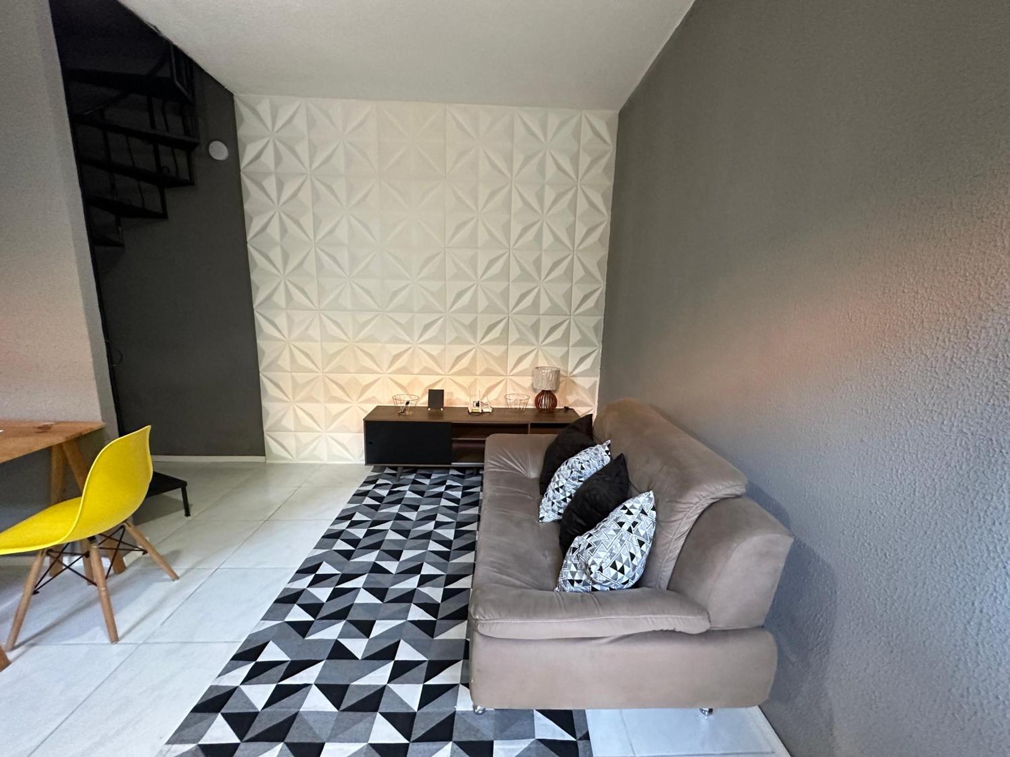 Confortavel Kitinete Duplex *